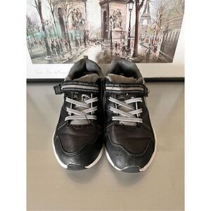 Stride Rite Journey‎